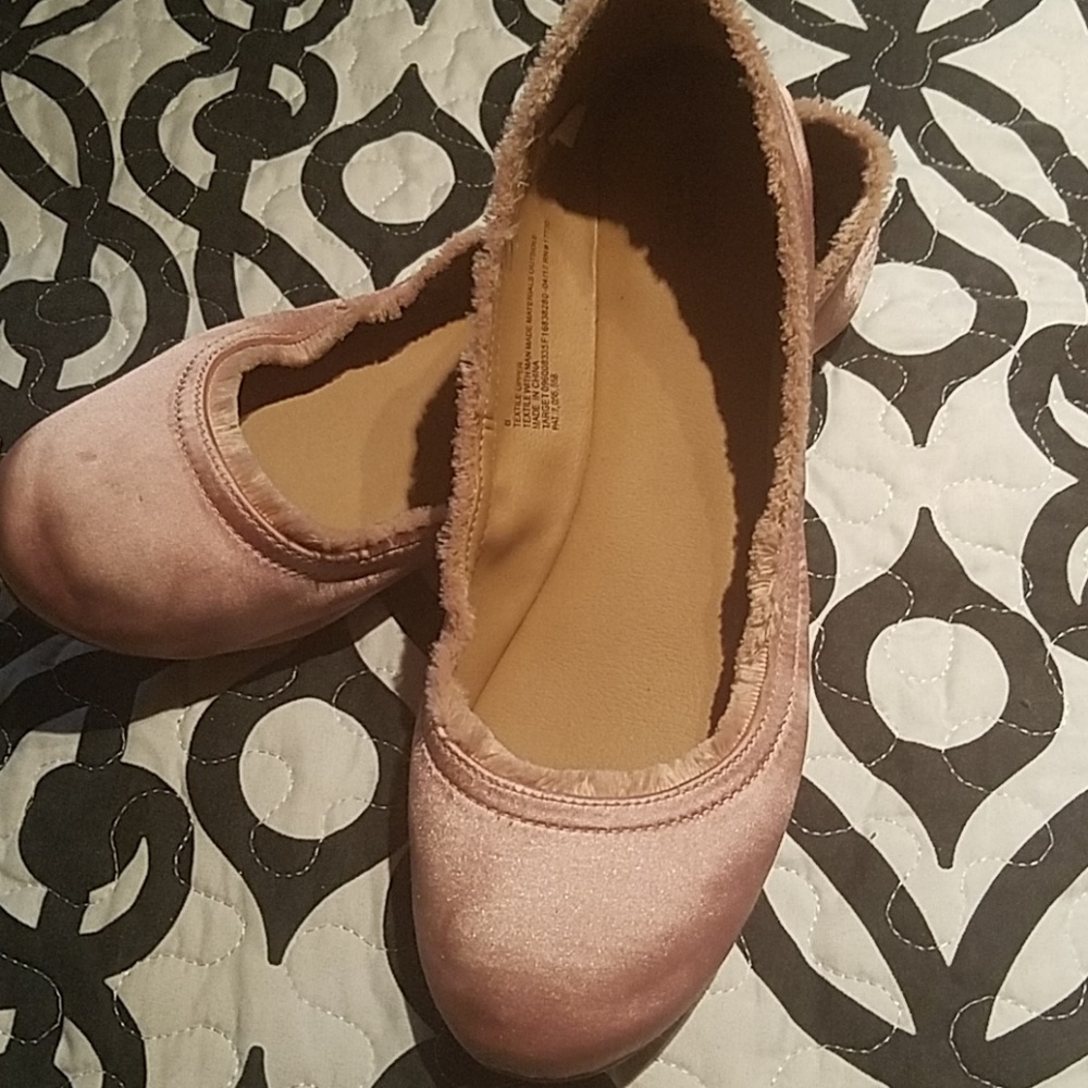 Mossimo flats